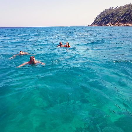 Halkidiki Rooms Néa Fókaia Exteriör bild