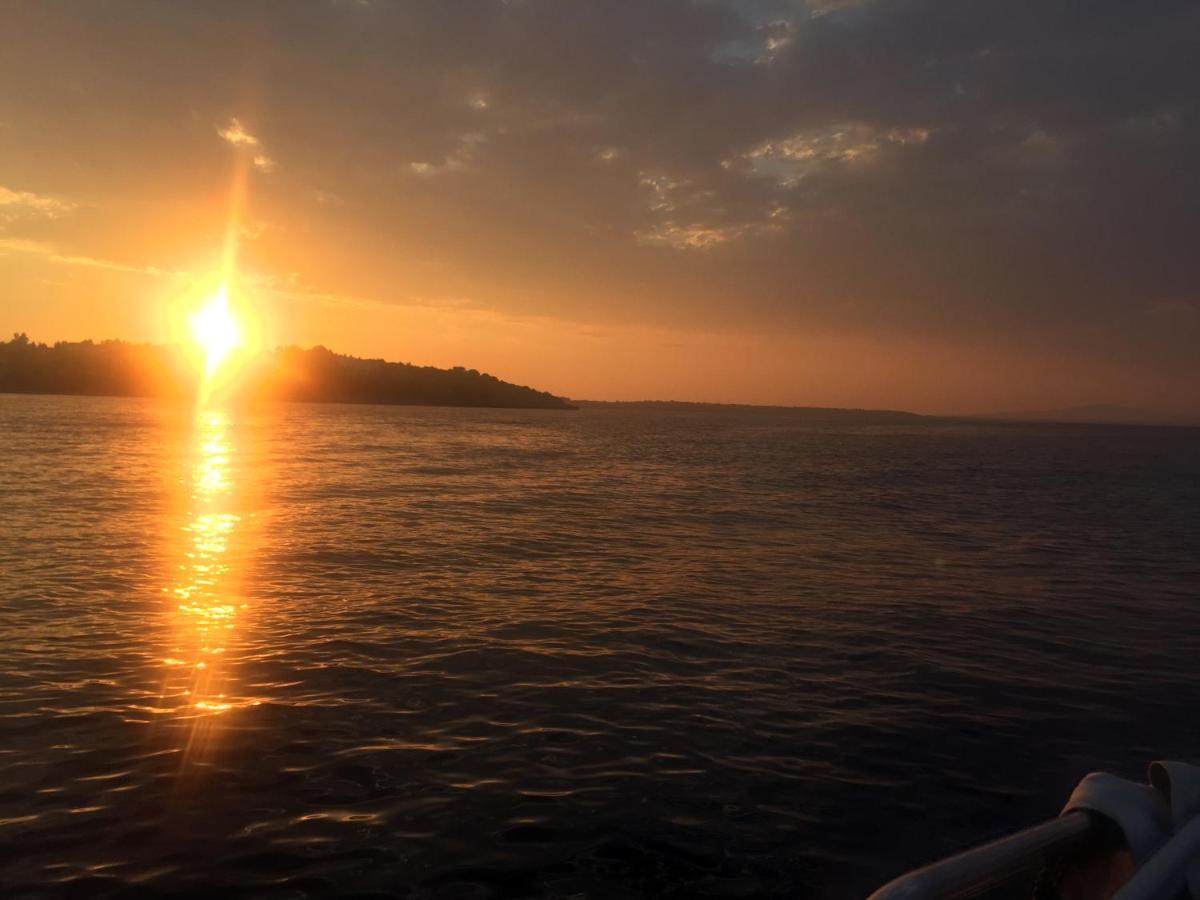 Halkidiki Rooms Néa Fókaia Exteriör bild