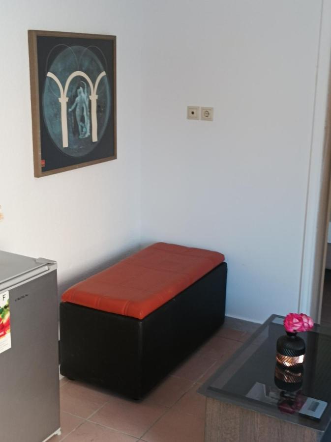 Halkidiki Rooms Néa Fókaia Exteriör bild