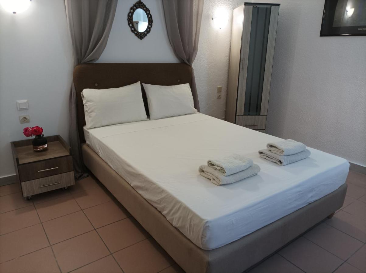 Halkidiki Rooms Néa Fókaia Exteriör bild