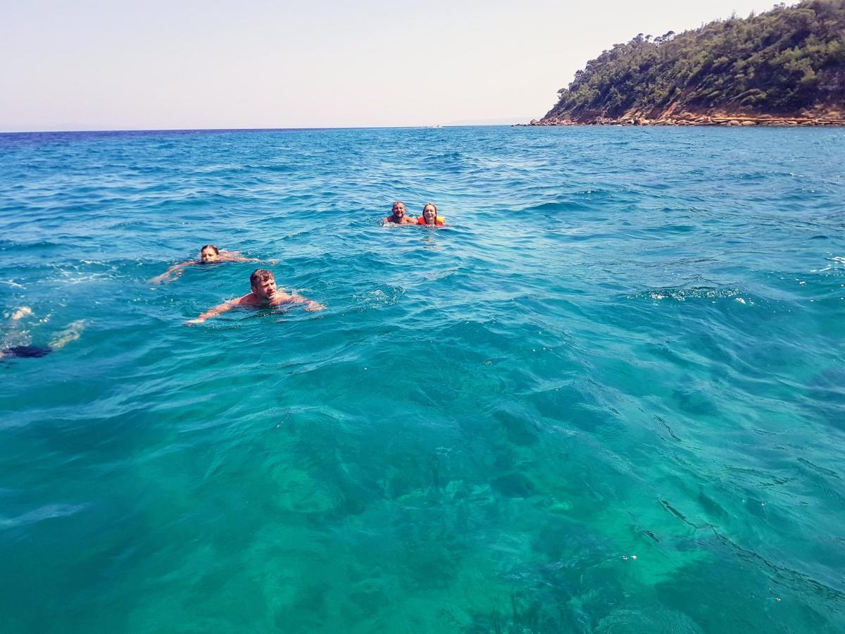 Halkidiki Rooms Néa Fókaia Exteriör bild
